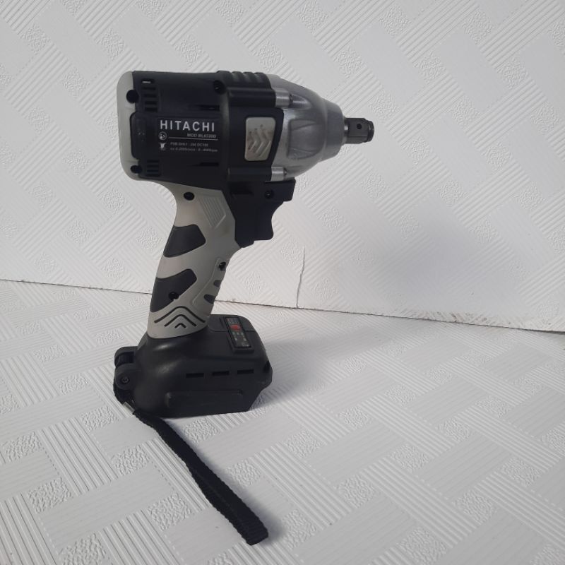 Máy siết bulong hitachi