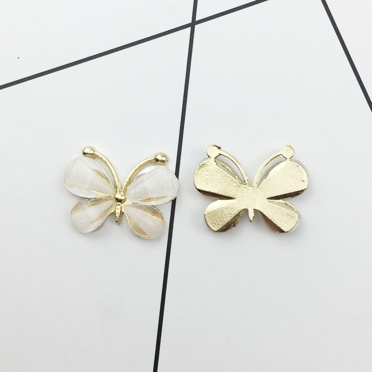 Hình bướm nhiều màu - Phụ kiện đính túi handmade