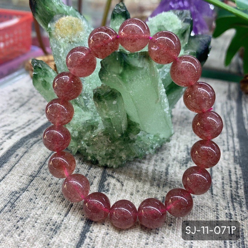 Vòng Tay Đá Dâu Tây Đỏ Đẹp Mê Ly Chuẩn Size 7mm-12mmGiá Yêu Thương