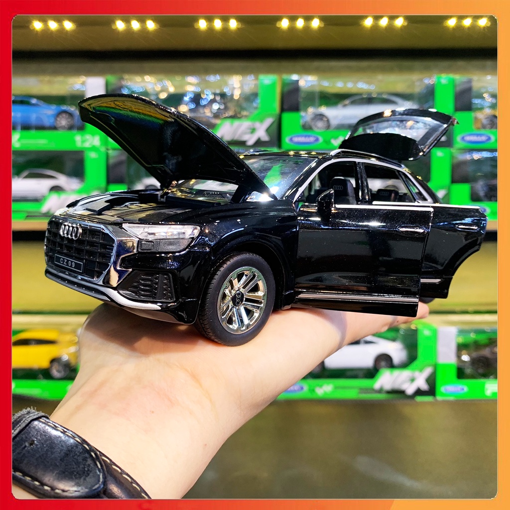 Mô hình xe Audi Q8 tỉ lệ 1:24 CHEZHI