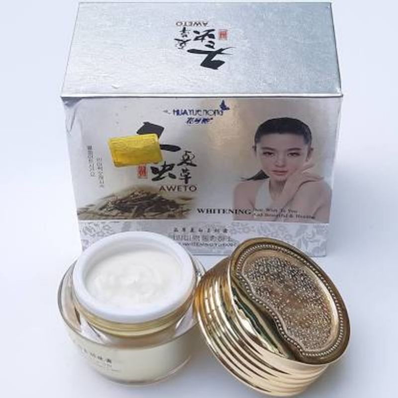 Kem  Huayuenong đông trùng kem trắng và kem vàng