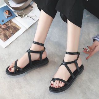 Giày sandal dây chéo cực xinh