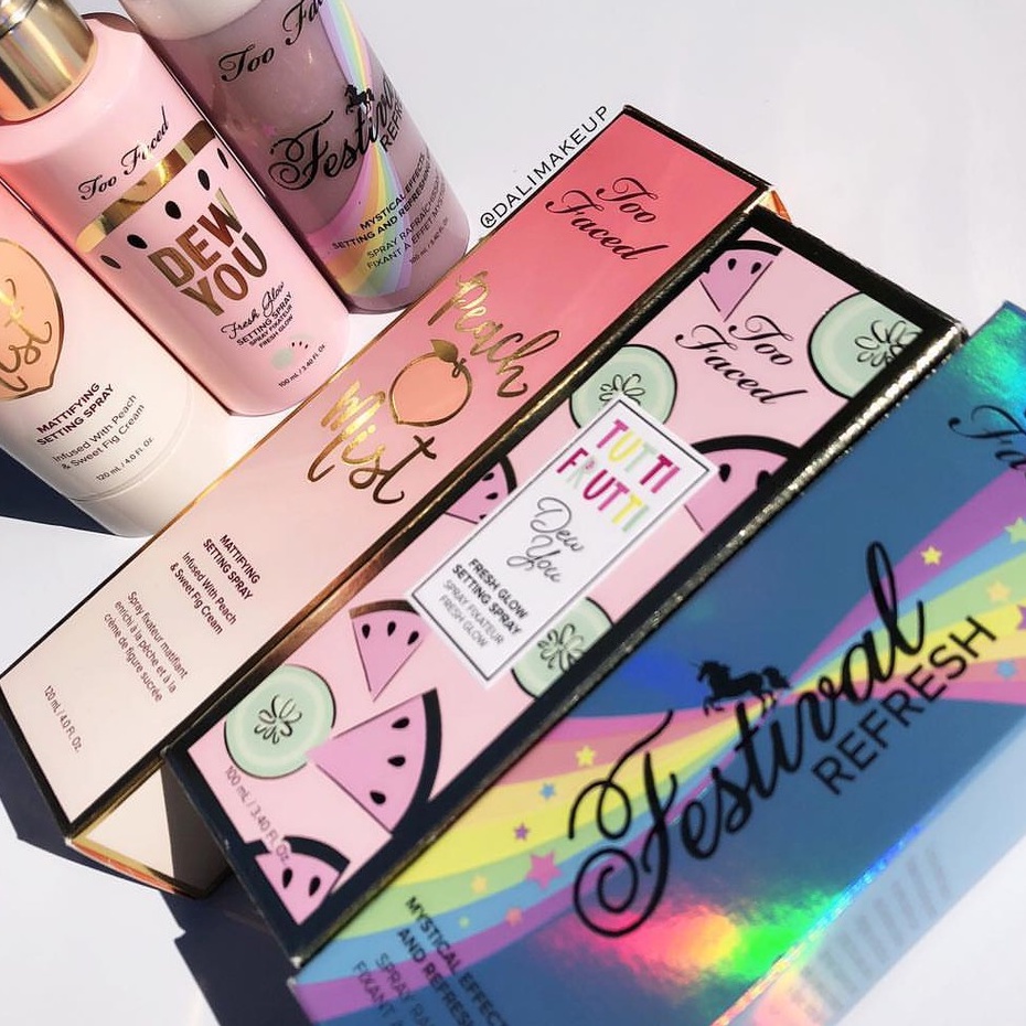 Too faced - Xịt khoáng Dew You Fresh Glow Setting Spray 100ml