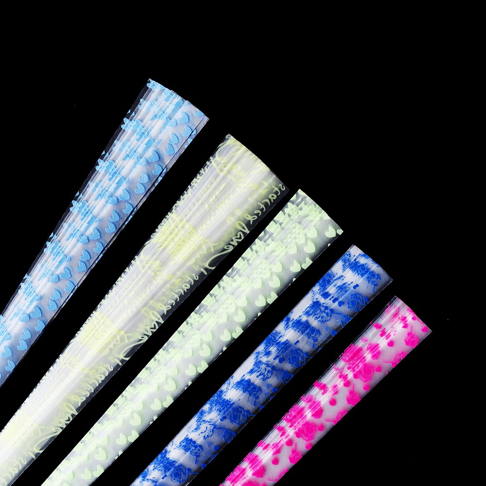 Bộ 30 Giấy Xếp Sao Phát Sáng Màu Ngẫu Nhiên