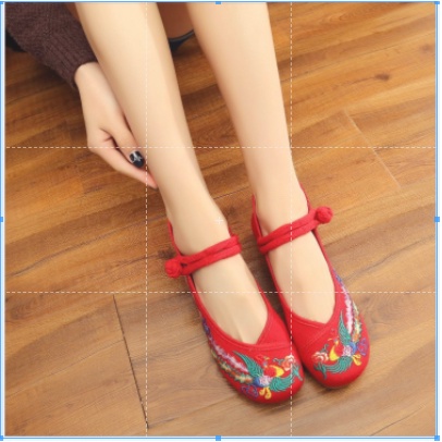 Giày cổ trang trung hoa thêu họa tiết cao gót 3 cm hàng có sẵn đủ mẫu