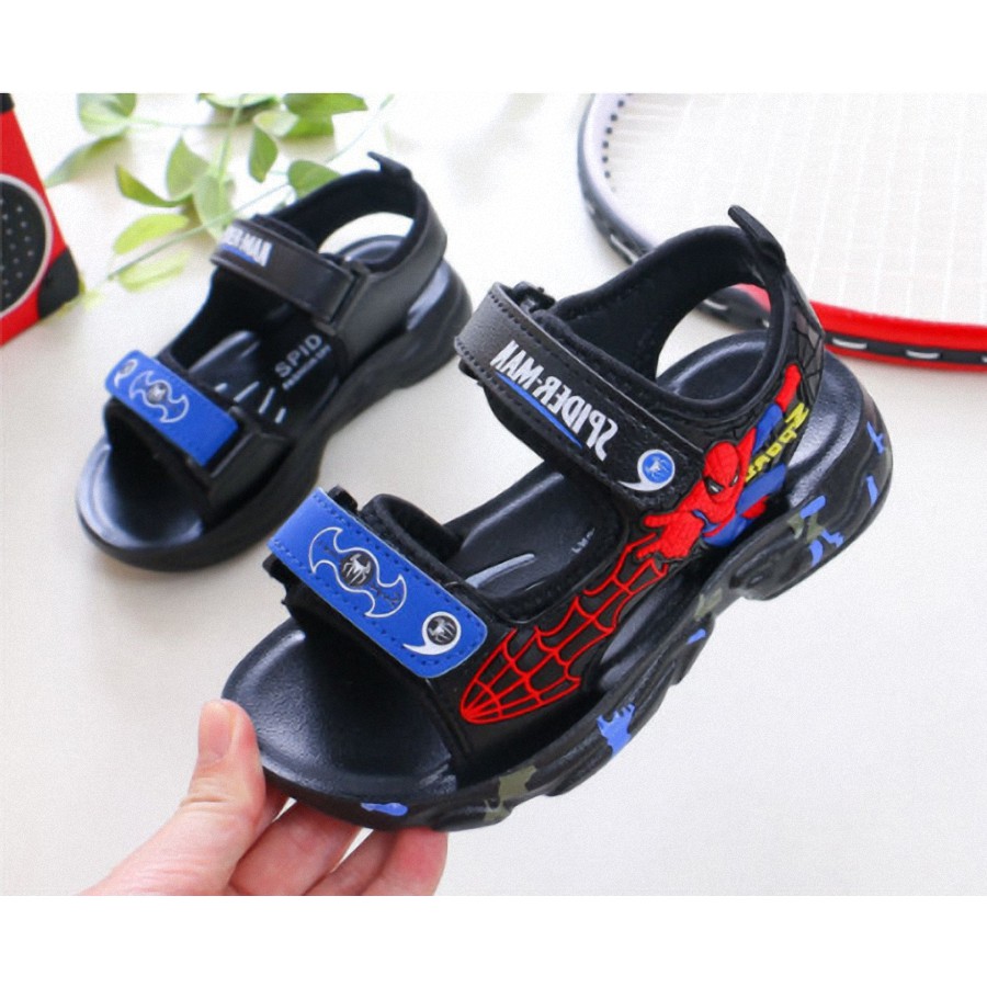 Sandal siêu nhân cho bé trai 3 - 12 tuổi năng động và phong cách ST103