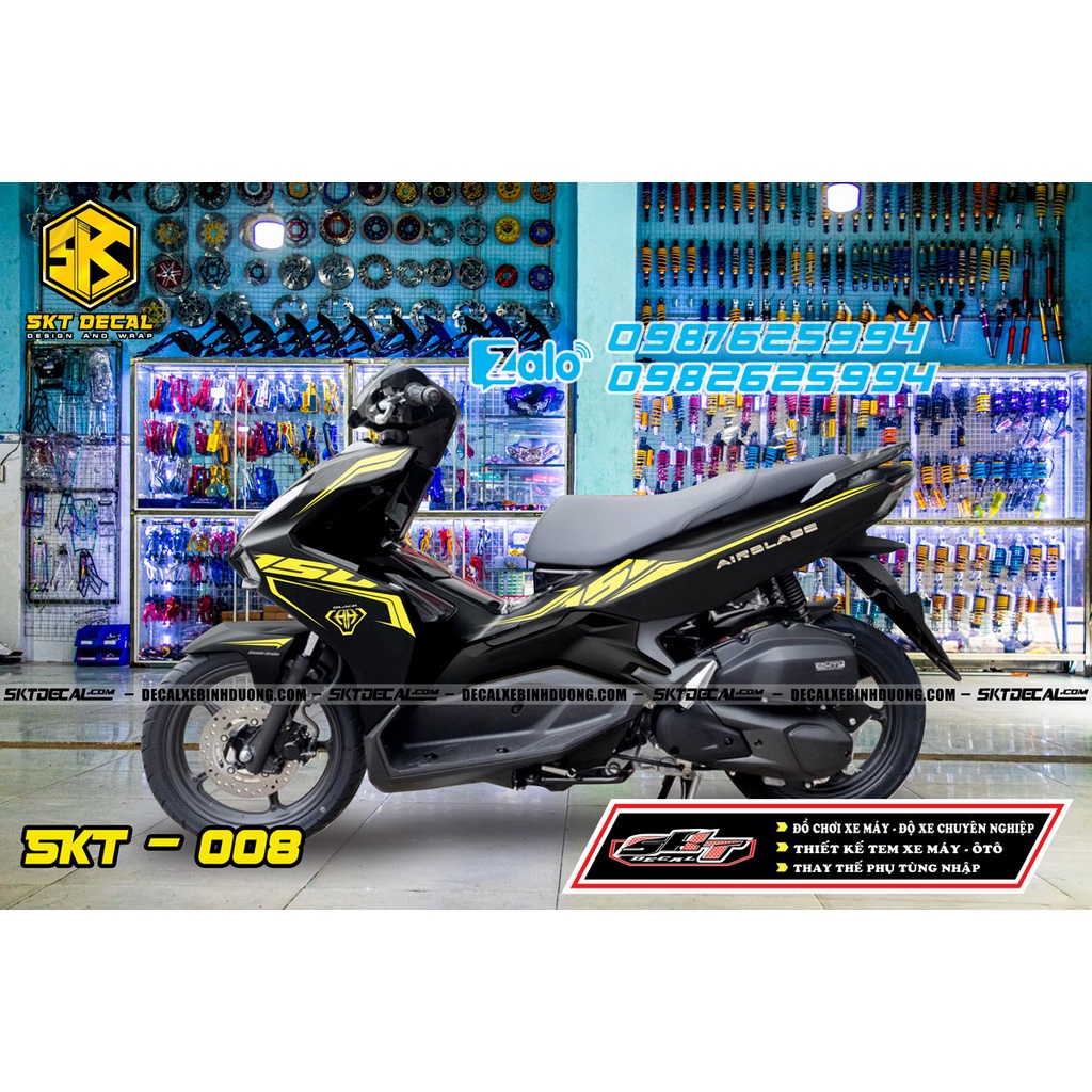 tem trùm xe airblade đen chỉ vàng