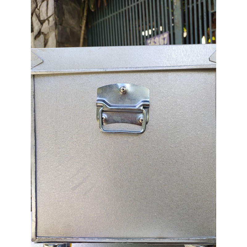Thùng tôn đựng đồ đa năng, thùng đựng đồ nghề có bánh xe, có khóa