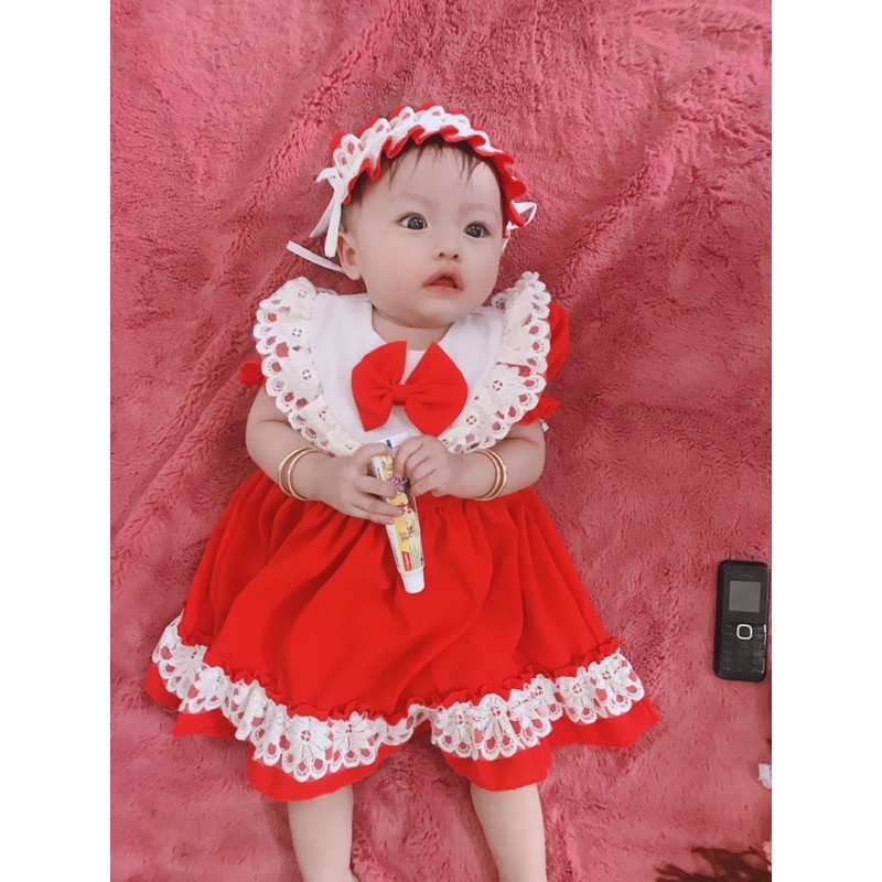 Váy đỏ hầu gái cho bé