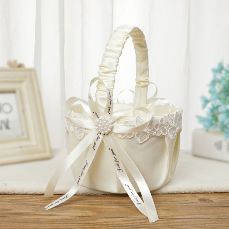 Giỏ Hoa Nhỏ Bằng Satin Có Tay Cầm Đính Ngọc Trai Giả Dễ Thương