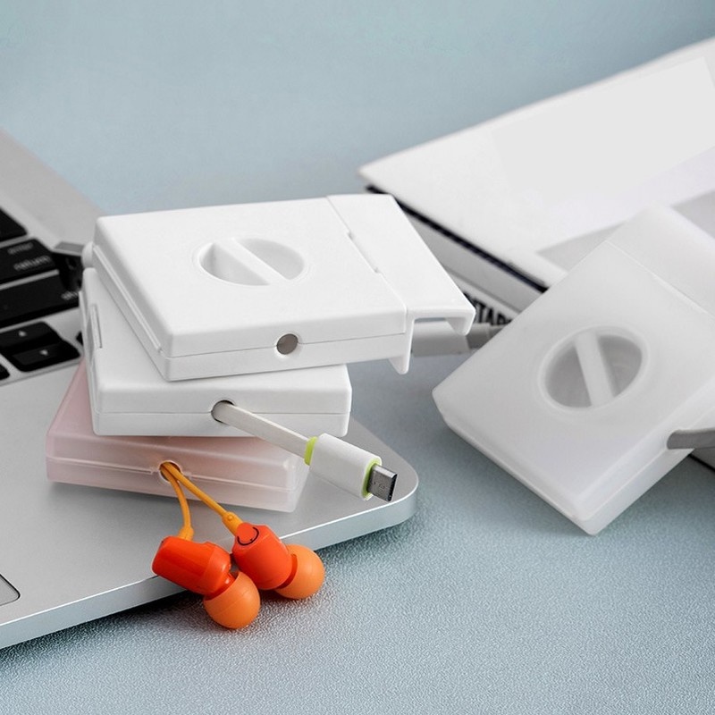 1 Hộp Nhựa Đựng Tai Nghe Dây Cáp Hình Vuông Có Thể Xoay Được