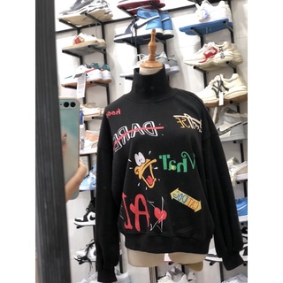 Áo Nỉ Sweater đen cổ cao phối hình