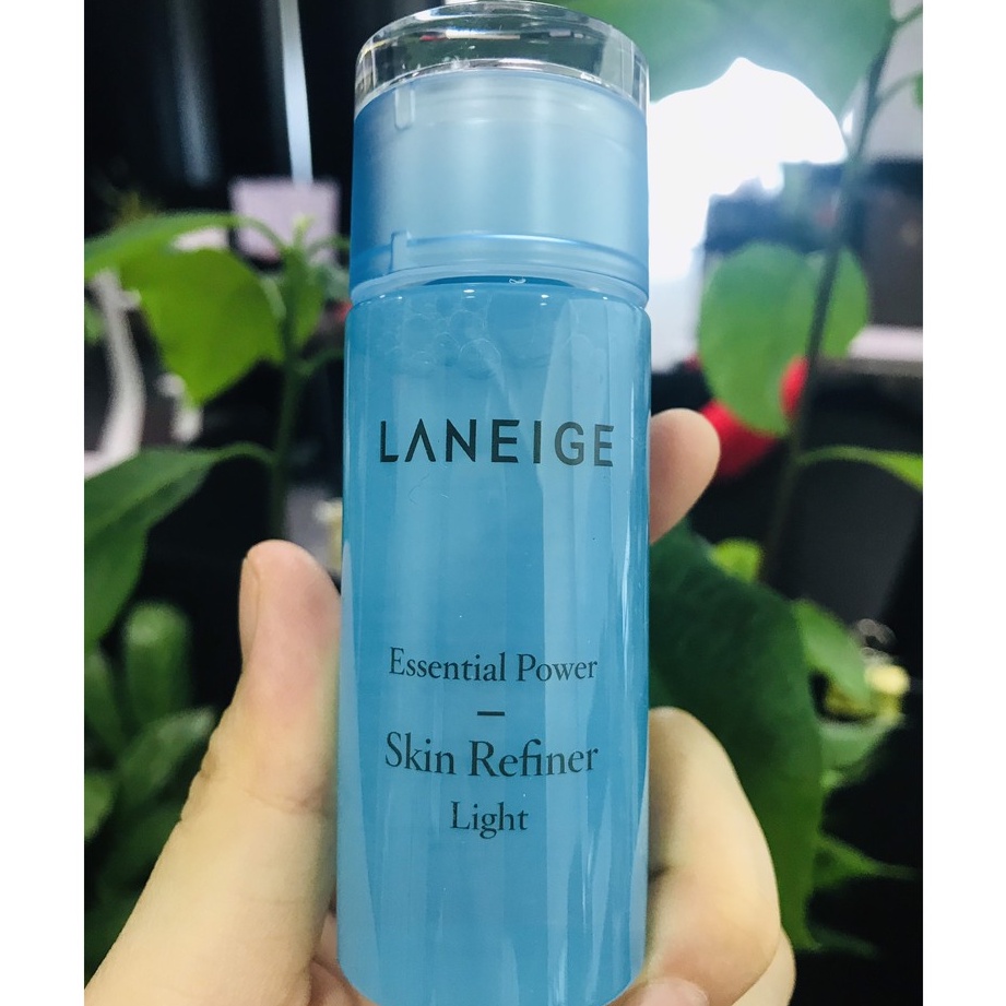 Nước hoa hồng Laneige Essence Power Light/Moisture da dầu, da hỗn hợp,da khô