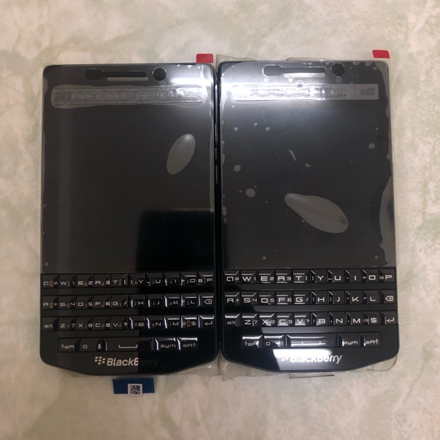 Bộ Vỏ Blackberry 9983 Black nắp Da màu Chính Hãng