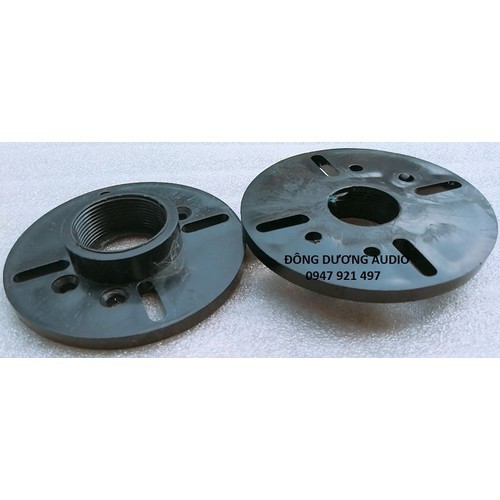 MỘT CÁI MẶT BÍCH LOA TREBLE 450 REN XOÁY TRONG - CHUYỂN HỌNG VIT ỐC SANG REN XOÁY