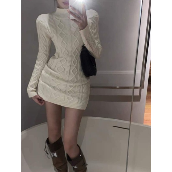 VÁY/ÁO LEN GIẤU QUẦN