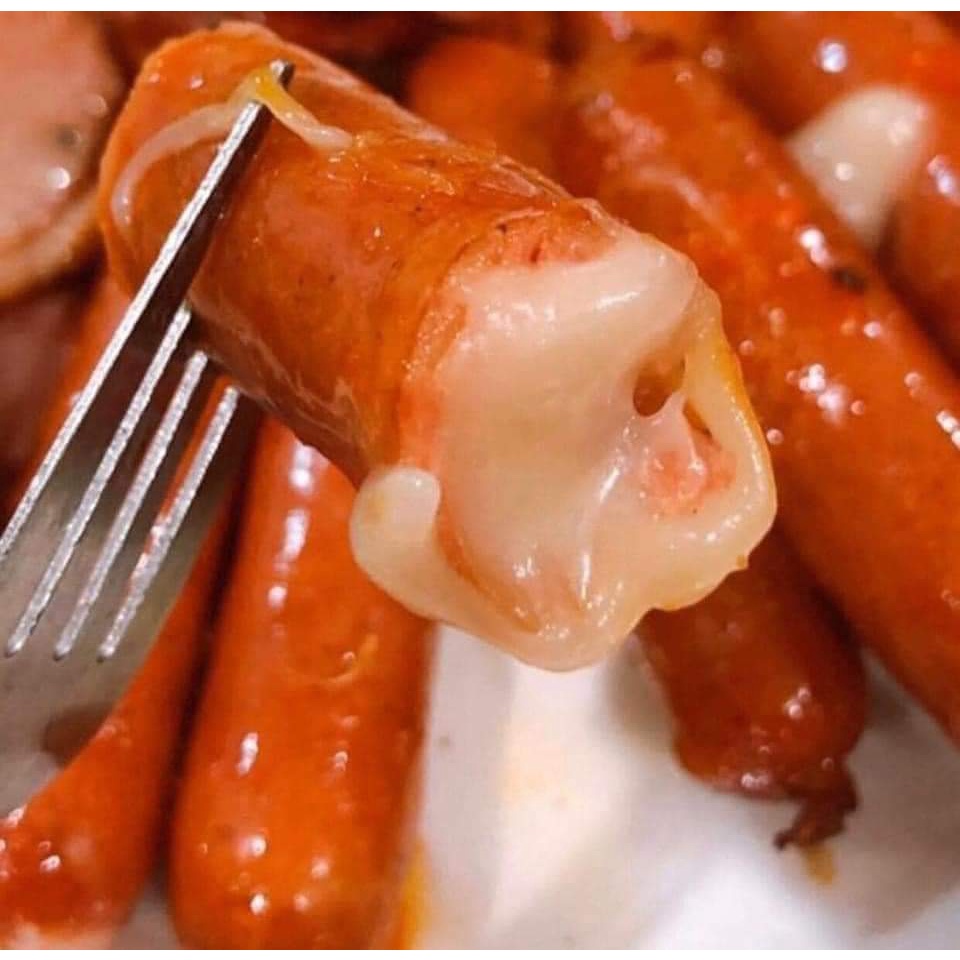 Xúc xích phô mai, túi 500gram siêu ngon.