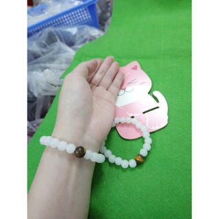 Vòng tay phong thủy hạt đá trắng 8li. mix mặt đá mắt hổ. chuỗi đeo tay phong thủy hạt đá. hàng đẹp y hình lun