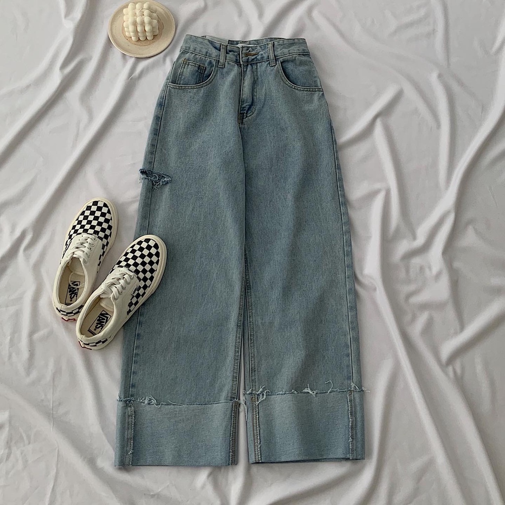 Quần Jeans Nữ JEMCLOSET Gập Ống Suông Viền Rách Phong Cách Trẻ Trung Mẫu Hot - 2162