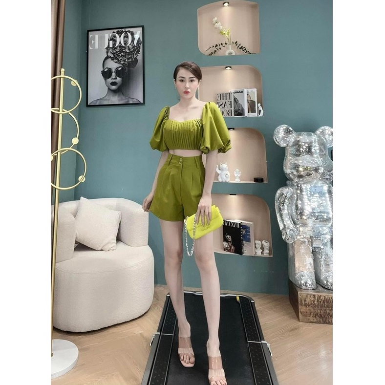 Sét bộ áo croptop tay phồng,phối quần đùi quý phái duyên dáng phù hợp mợi phong cách