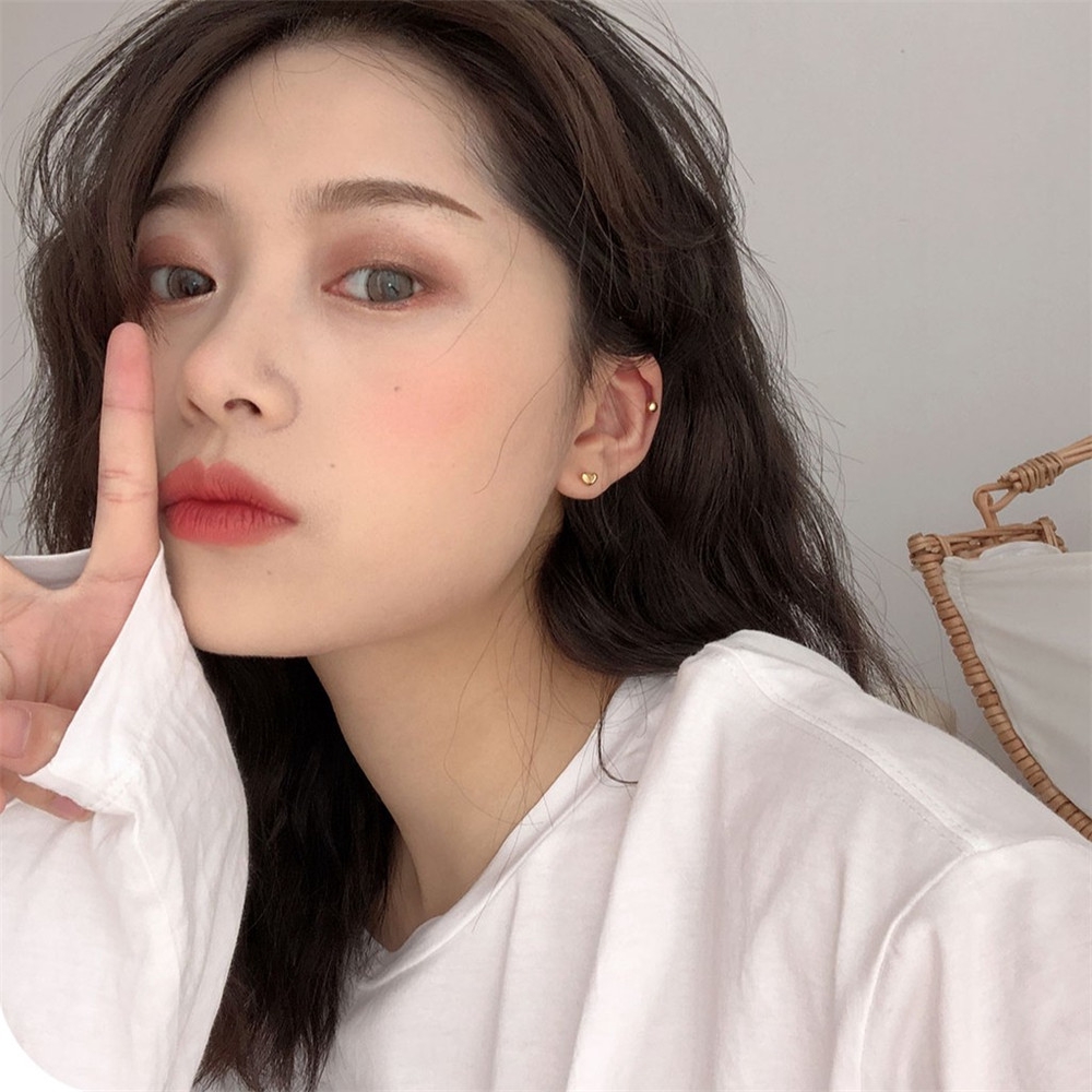 Khuyên Tai Nữ Trang Tạo Hình Độc Đáo