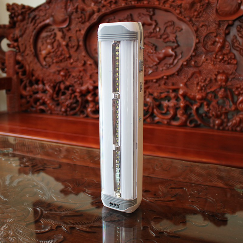 Đèn LED tích điện thông minh SUNTEK KM-7673