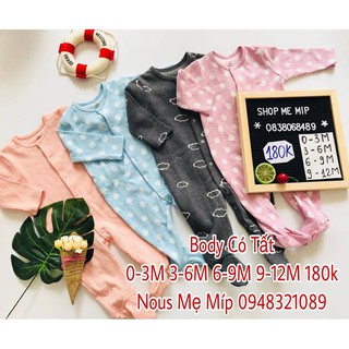 Nous Body có tất chấm bi tím