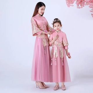 Bộ đồ cho mẹ và bé phù hợp mùa thu đông, phù dâu màu hồng  cách TQ