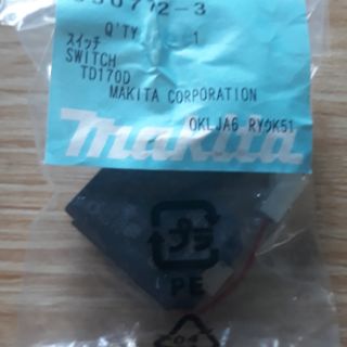 Công tắc makita DTD 170/171