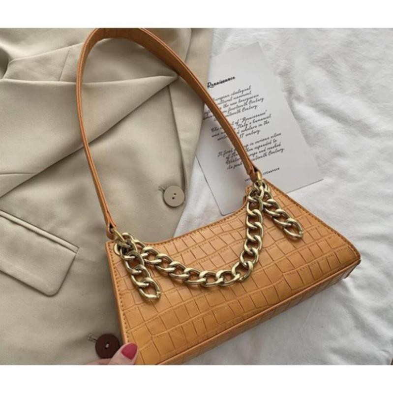 👛ẢNH SHOP CHỤP👛 TÚI ĐEO VAI, TÚI KẸP NÁCH PHỐI XÍCH SANG CHẢNH BH 444 | BigBuy360 - bigbuy360.vn