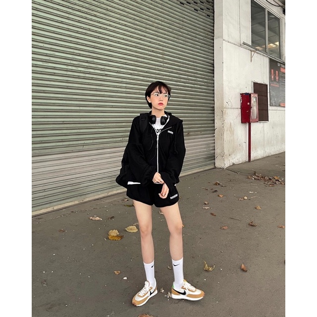 SET HOODIE KHOÁC VÀ QUẦN SHORT GÂN MOMSTER. CÓ BÁN LẺ KHOÁC SHORT RIÊNG. (TẶNG KÈM SAMPLE XỊT THƠM QUẦN ÁO)