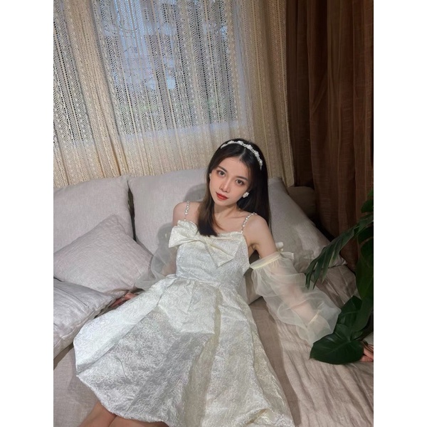 VÁY NƠ NGỰC HAI DÂY NGỌC KÈM TAY PHỒNG