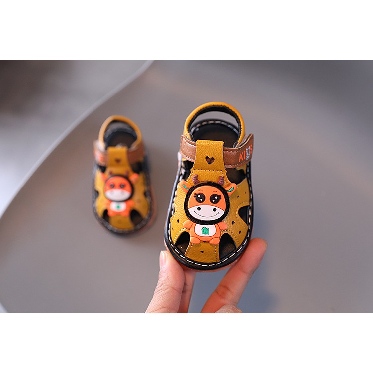 sandal tập đi bé trai-bé gái size 15-19 bò kids kèn chít