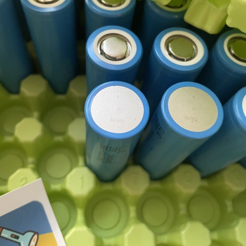 Pin 21700 Samsung INR21700-50E 5000mAh xả 10A