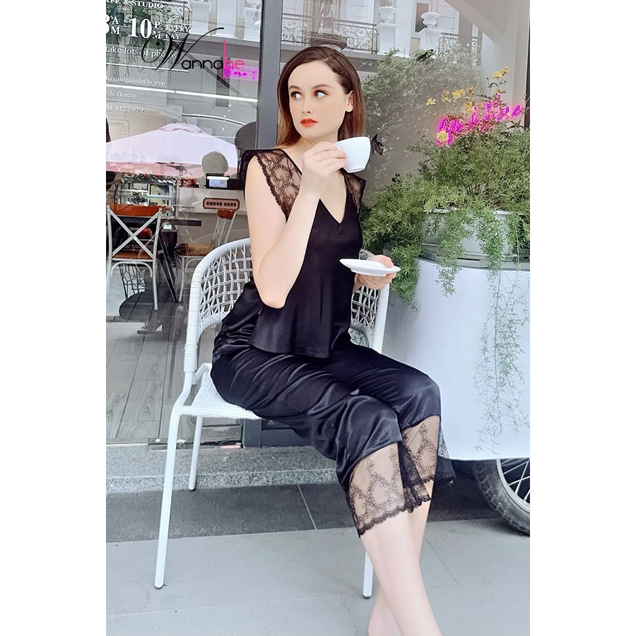 Đồ bộ mặc nhà phi lụa Wannabe bộ dài bds06 phối ren hoa tay áo nhẹ nhàng quý phái
