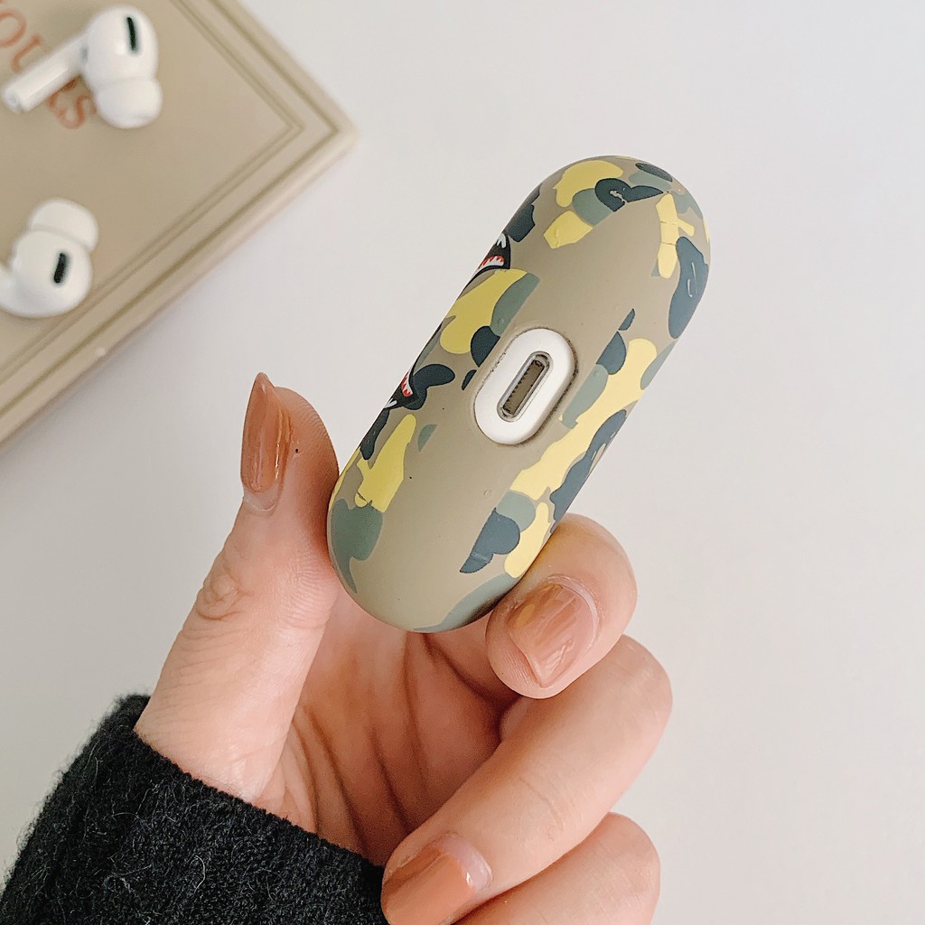 Vỏ Bảo Vệ Hộp Sạc Tai Nghe Airpods Pro Apple Airpods 1 / 2 Pro Họa Tiết Rằn Ri / Cá Mập Bape Dạ Quang