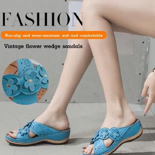 Giày Sandals Nữ Xỏ Ngón Quai Chéo Đính Hoa Xinh Xắn