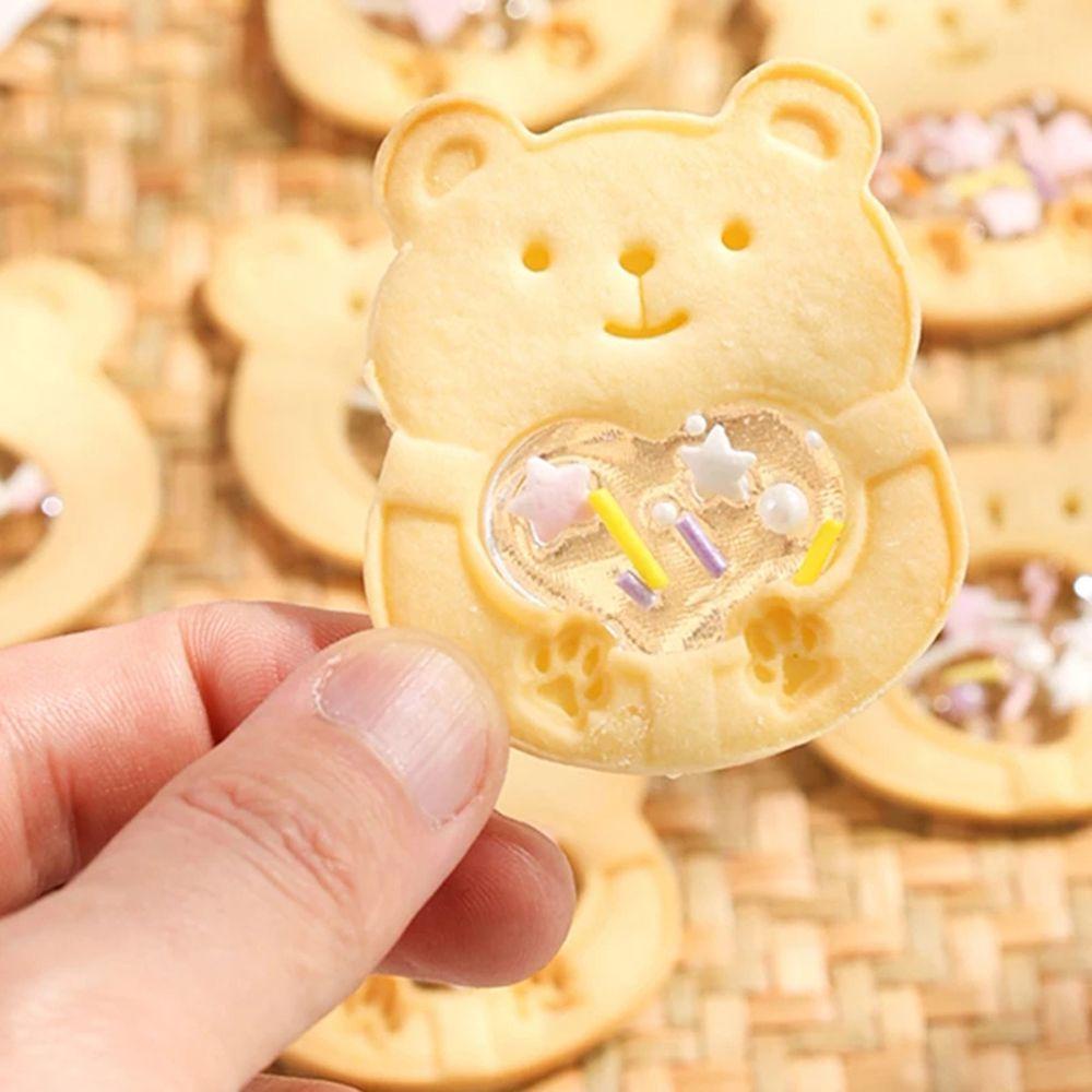 Khuôn Làm Bánh Quy Hình Chú Gấu Dễ Thương