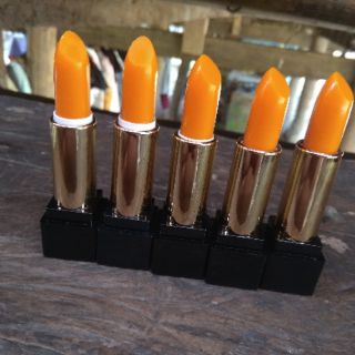 Son dưỡng môi dầu gấc