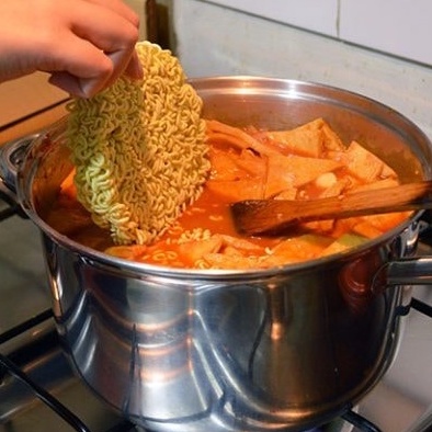 Mì Vắt Ramen Hàn Quốc Sợi To