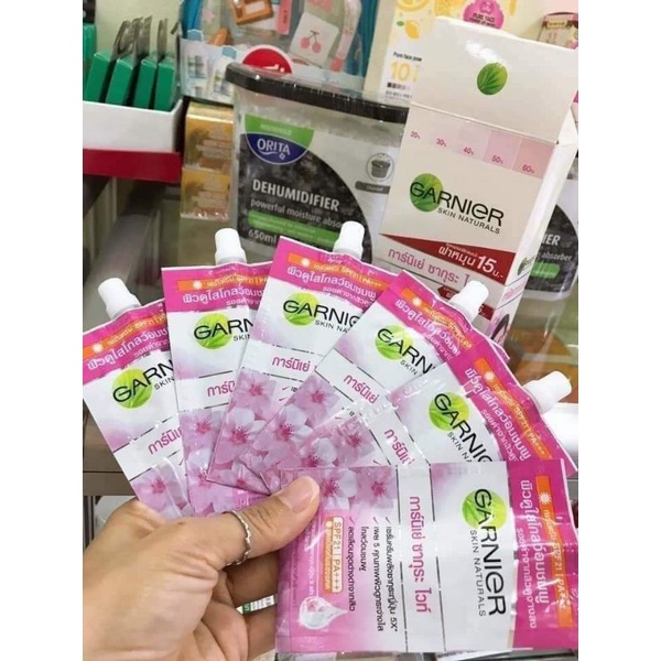 Kem dưỡng da chống nắng GARNIER Thái Lan