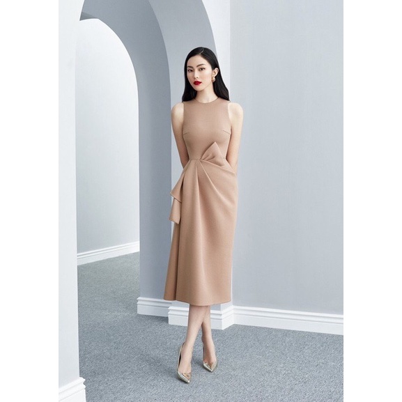 SOFIA DRESS BY CHAMS- Đầm Xòe Kiểu Sát Nách Xếp Ly Nơ Eo