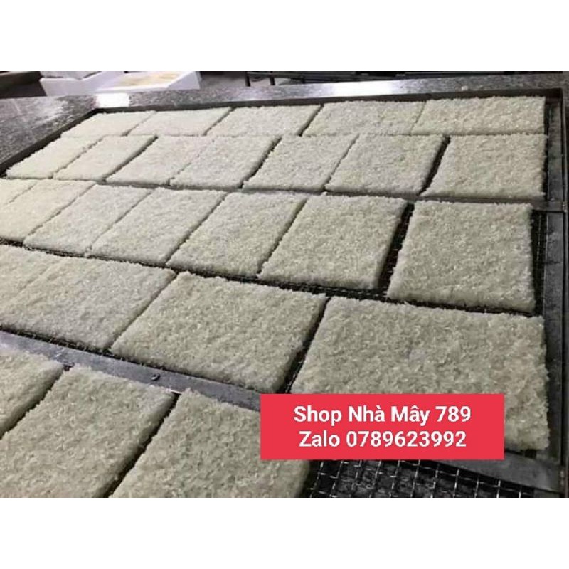 1kg cơm cháy chưa chiên ( 9x12) 55k