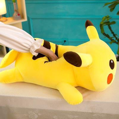 Gối ôm hình pikachu vàng ngộ nghĩnh