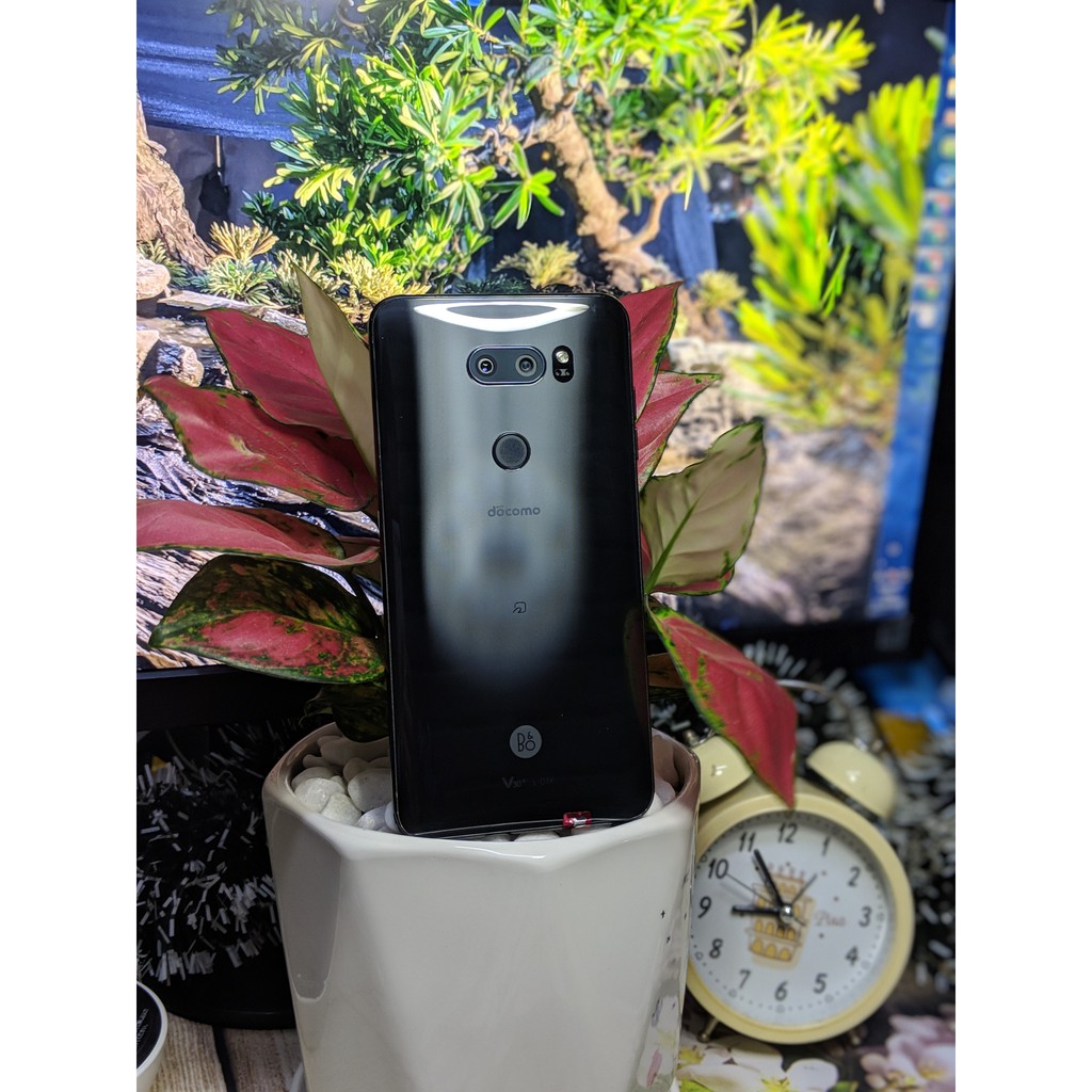 Điện thoại LG V30+ Plus 1 Sim, Ram 4/128G, Chip Snapdragon 835, Pin 3300mAh