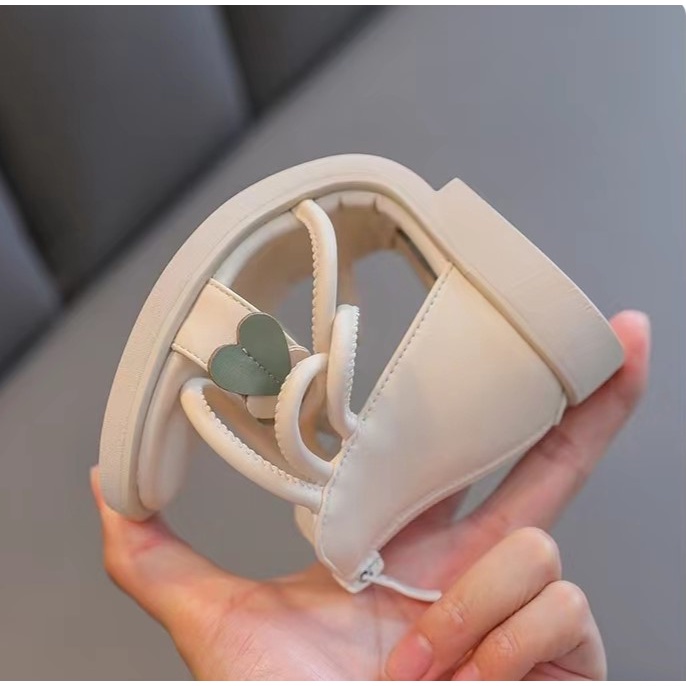 Sandal dép quai hậu chiến binh trái tim xanh cho bé gái từ 3 đến 10 tuổi (G20). Richkidsstore2021