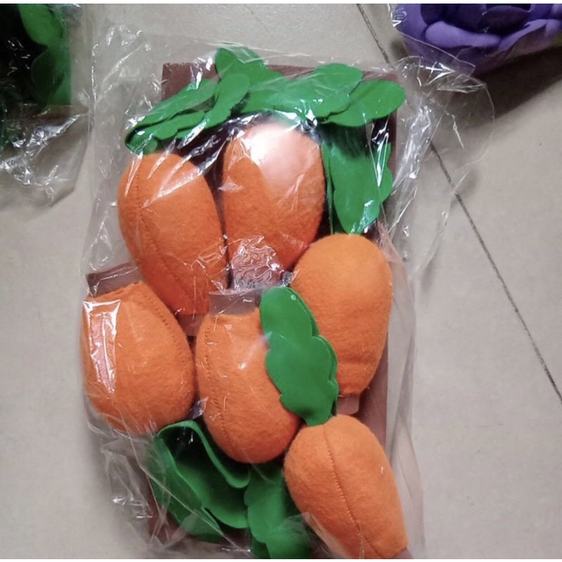 Vỉ rau củ bằng nỉ, đồ dùng mầm non