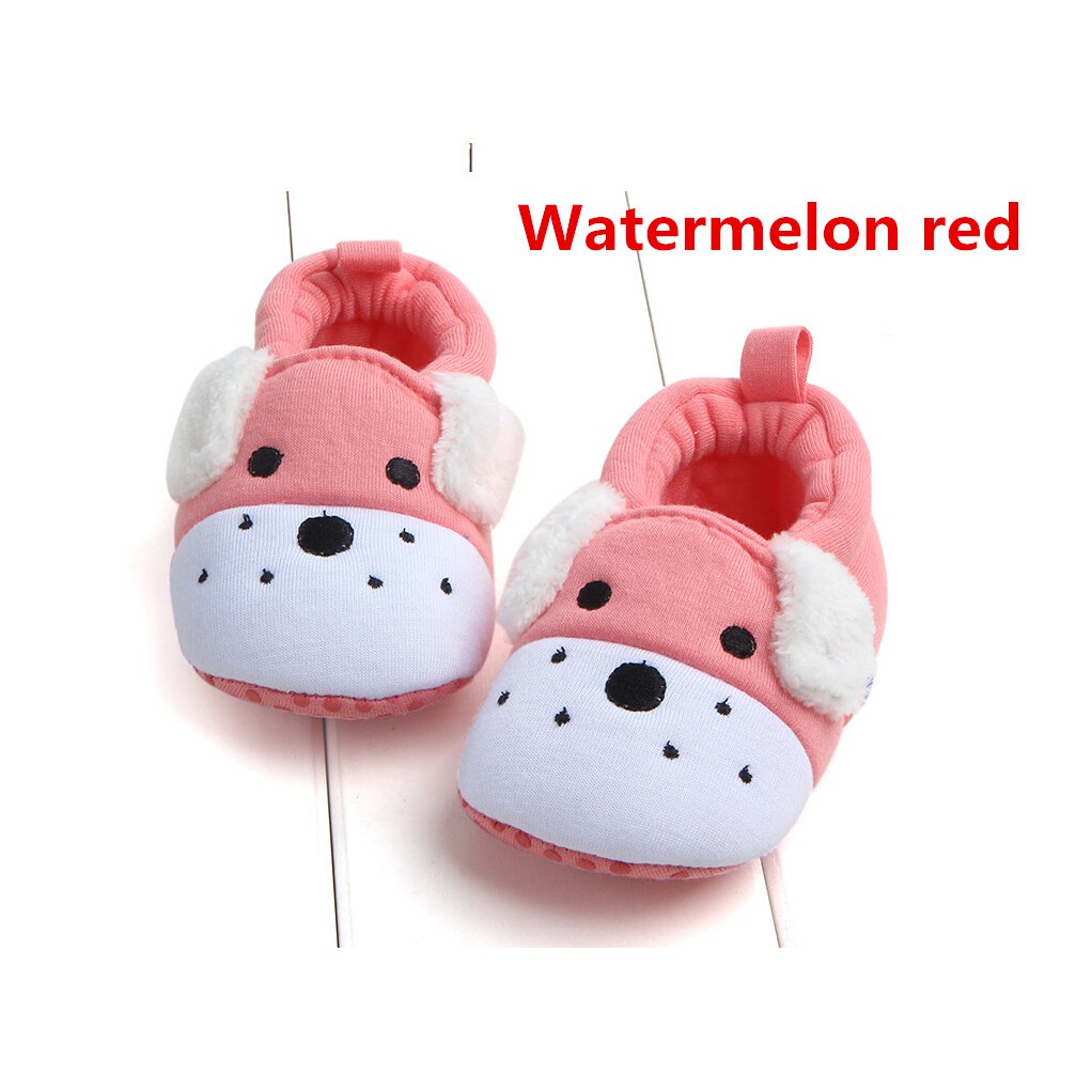 Giày em bé đế mềm chống trượt in hình dễ thương