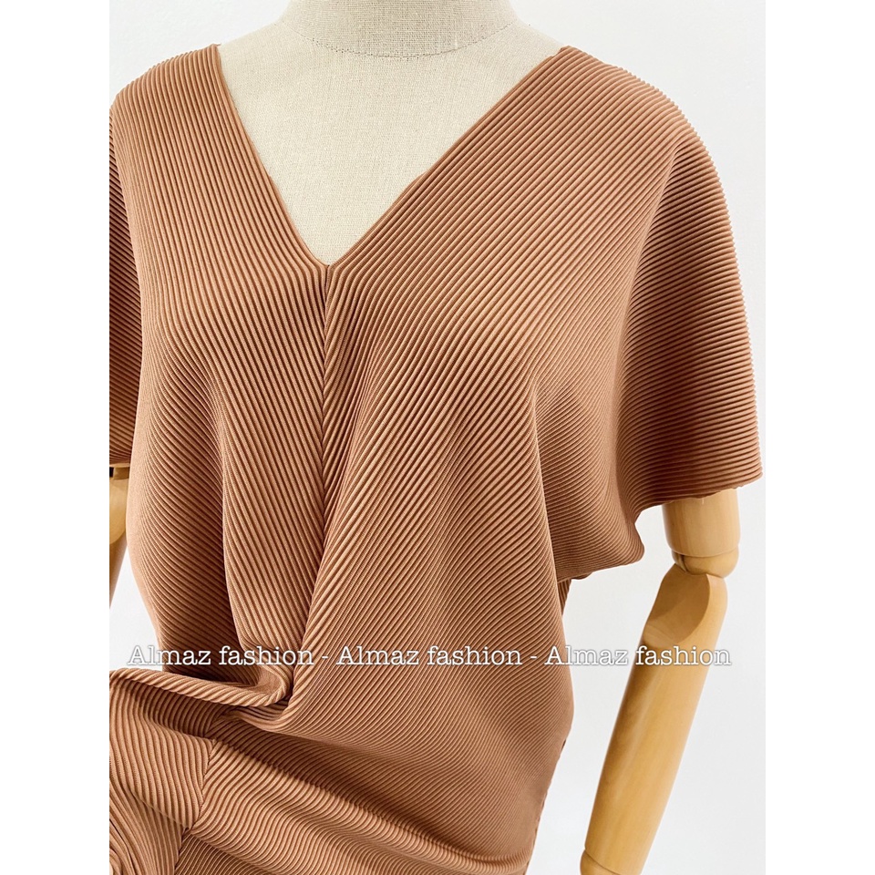 Váy  cổ V form suông nhúng chun sang chảnh dành cho mẹ bầu - Almaz Fashion