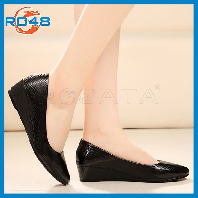 Giày nữ đế xuồng đế cao 3cm đẹp màu đen trắng hàng hiệu rosata ro48